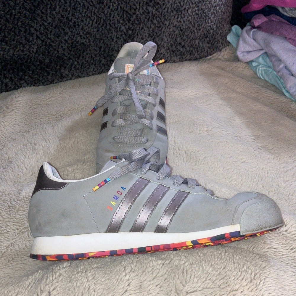 Adidas Samoa Gray Sneakers with Multicolor Sole, Size 7